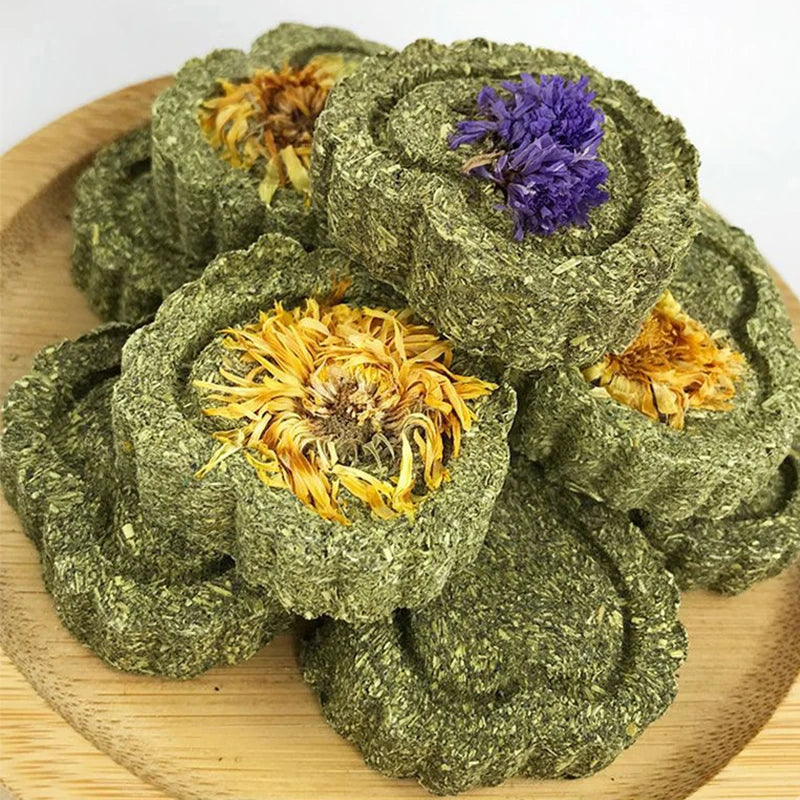 Small Pet Chew Toys Hay Treats for Guinea Pig Rabbit Hamster Gerbil Teeth Cleaning Toys Teething Stick Toy Set Pet Supplies